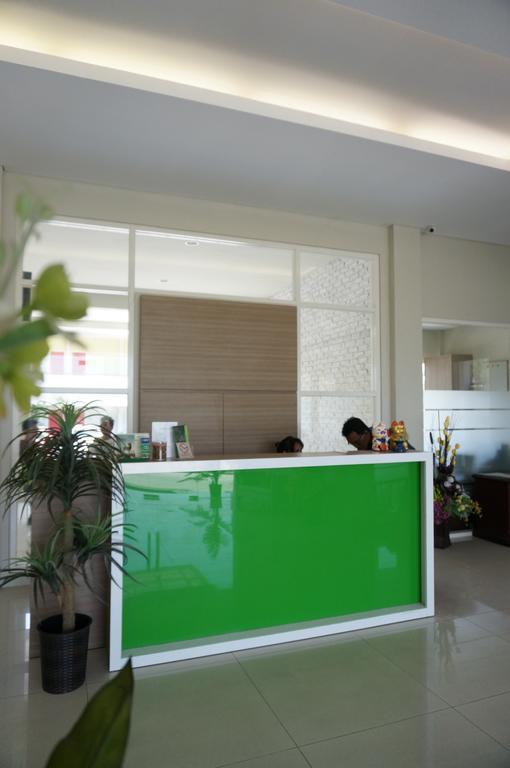 סוראבאיה Rumah Cassa Guest House מראה חיצוני תמונה
