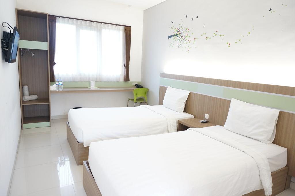 סוראבאיה Rumah Cassa Guest House חדר תמונה
